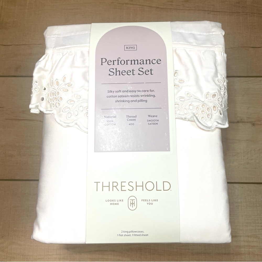 Threshold King 400 Thread Count Performance Sheet Set Ivory Eyelet Ruffle